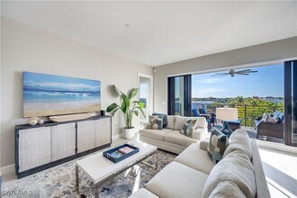 1115 Central Ave in Naples, FL - Building Photo - Building Photo