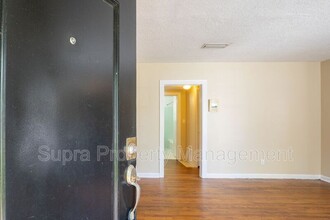 3854 Orlando Terrace in Jacksonville, FL - Building Photo - Building Photo