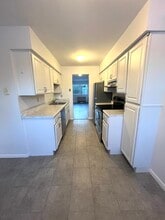 41C White Farms Rd in Saratoga Springs, NY - Building Photo - Building Photo