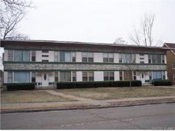 8512 W Main St in Belleville, IL - Building Photo