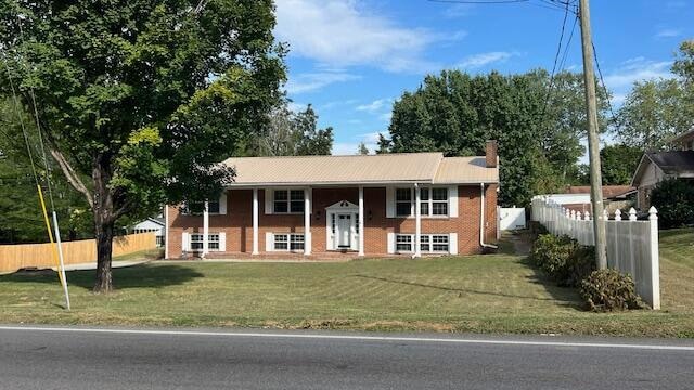 property at 2106 Georgetown Rd NW
