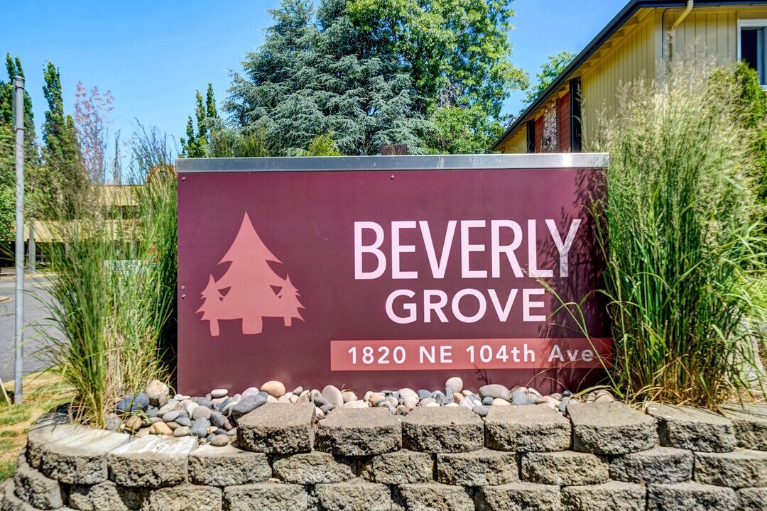 Beverly Grove Apartments in Portland, OR - Foto de edificio