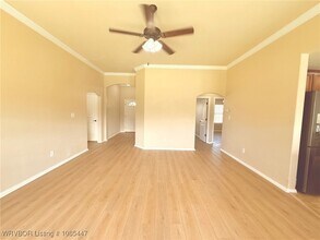 2229 Regency Ln in Barling, AR - Foto de edificio - Building Photo