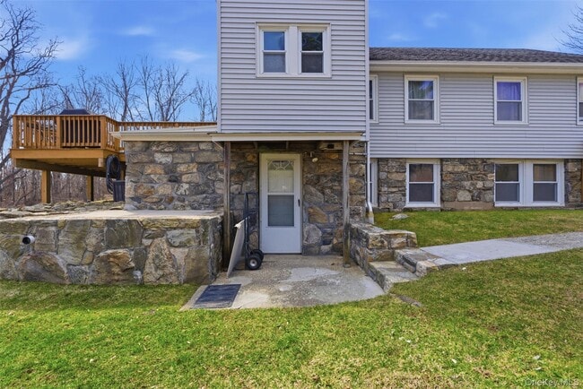 property at 1034 NY-52