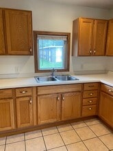 1214 S Dewey St in Eau Claire, WI - Building Photo - Building Photo