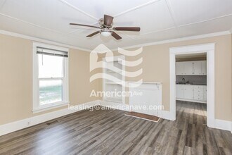 302 E Sumter St in Kershaw, SC - Foto de edificio - Building Photo