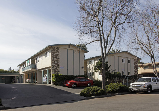 Tradewinds in Sunnyvale, CA - Building Photo - Building Photo