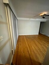 12116 Columbia Ave in Redford Township, MI - Building Photo - Building Photo