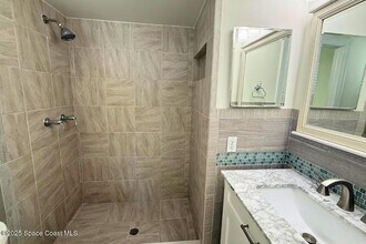 544 Biscayne Dr in Satellite Beach, FL - Building Photo - Building Photo