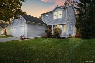 41306 Cornell Dr in Novi, MI - Building Photo - Building Photo