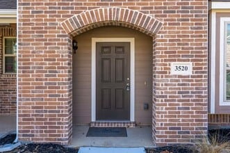 3520 Brentwood Dr in Denton, TX - Building Photo - Building Photo