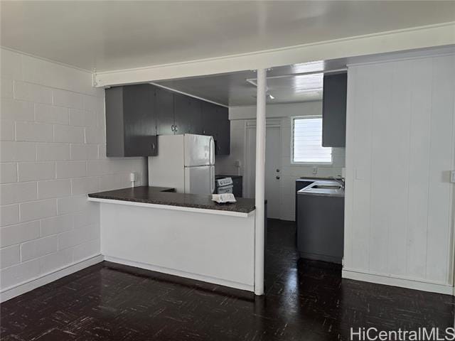 property at 94-819-819 Farrington Hwy