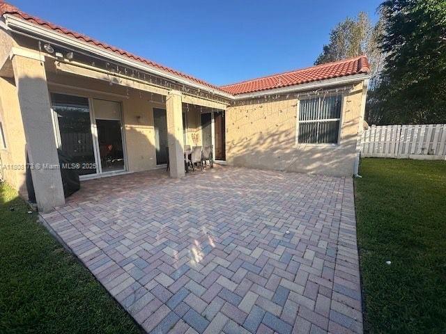 747 Sand Creek Cir in Weston, FL - Building Photo - Building Photo