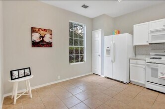 23843 Single Oak St in Spring, TX - Building Photo - Building Photo