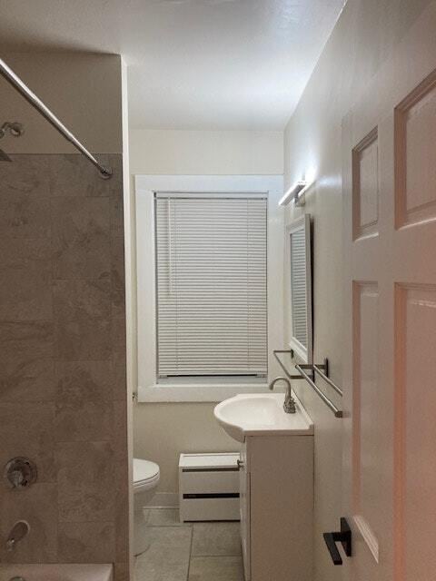 57 Oakridge St in Greenwich, CT - Building Photo - Building Photo