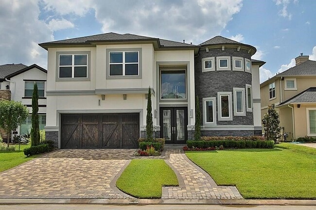 1822 Jade Hollow Ln