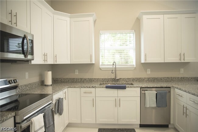 property at 1226 Chrisholm St