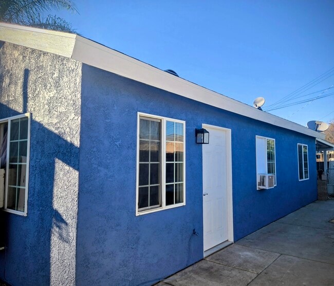 property at 1339 E La Deney Dr