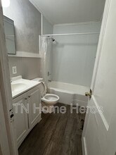 1709 Crestview St in Knoxville, TN - Building Photo - Building Photo