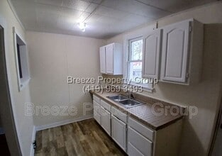 503 E Vine St in Lima, OH - Building Photo - Building Photo