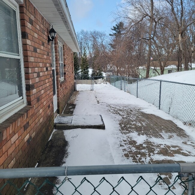 17 Quarry Dr in Albany, NY - Foto de edificio - Building Photo