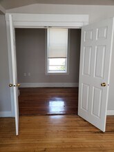 2071 N Leavitt St in Chicago, IL - Building Photo - Building Photo