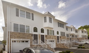 Piper Avenue Townhomes in Avenel, NJ - Building Photo - Other