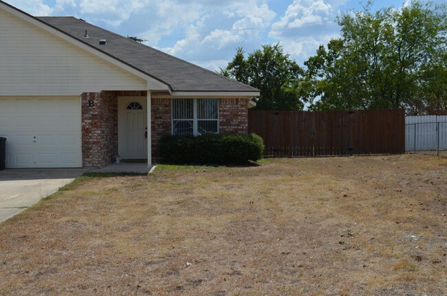 property at 1534 Shoshoni Trail