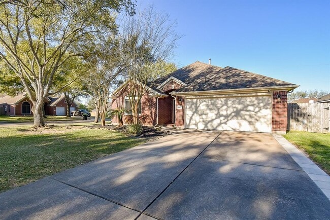 property at 4622 Misty Morning Ct