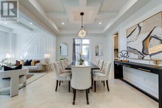 620 Trudale Ct in Oakville, ON - Building Photo - Building Photo