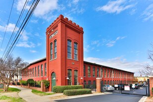 Uptown Apartments For Rent From 600 Charlotte Nc Alpha Mill Apartments