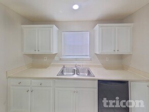 123 Galway Ln in Hampton, GA - Foto de edificio - Building Photo