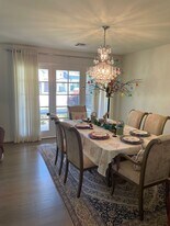 5232 Piping Rock Ln in Houston, TX - Building Photo