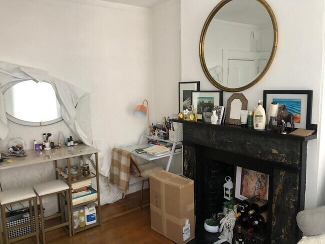 7 Russell St, Unit 2 in Boston, MA - Building Photo - Building Photo