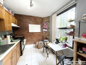 74 Hammond St, Unit 2 in Boston, MA - Building Photo - Building Photo