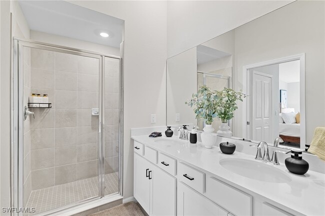 property at 5467 Double Eagle Cir