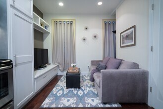 9 Anderson St in Boston, MA - Building Photo - Building Photo