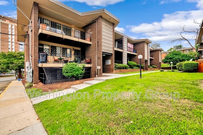 property at 3904 Stone Gate Dr