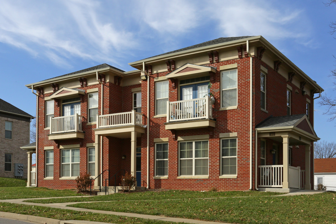 Grand Oaks in Lexington, KY - Foto de edificio