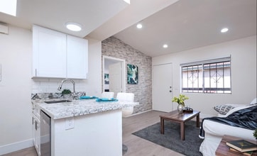 2037 Dairy Mart Rd in San Diego, CA - Building Photo - Building Photo