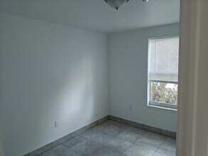 2326 Taft St, Unit 2326 in Hollywood, FL - Building Photo - Building Photo
