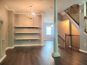 9705 Tulip Tree Dr in Bowie, MD - Building Photo - Building Photo