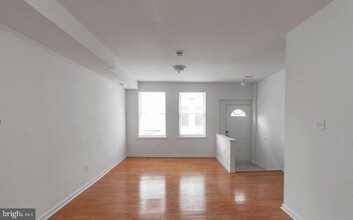 1338 S 33rd St in Philadelphia, PA - Building Photo - Building Photo