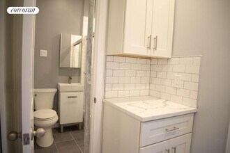162 W 123rd St in New York, NY - Building Photo - Building Photo