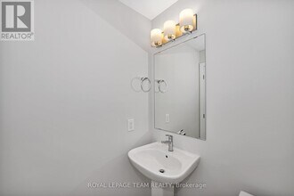 48 Pumice Pl in Ottawa, ON - Building Photo - Building Photo