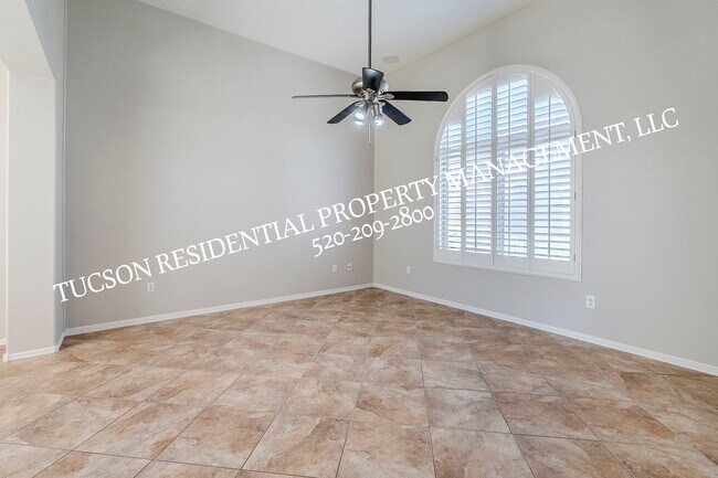 10534 E Native Rose Trail in Tucson, AZ - Building Photo - Building Photo
