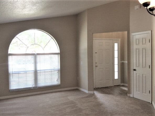 16245 Coopers Hawk Ave in Clermont, FL - Building Photo - Building Photo