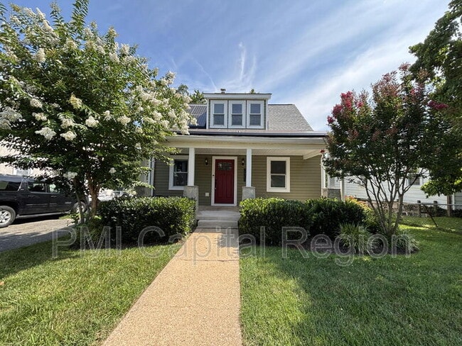 property at 3903 Hampden St