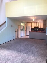 750 A St-Unit -Apt A in Ashland, OR - Building Photo - Building Photo