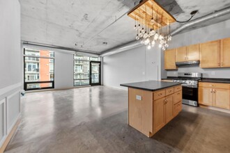 720 N 4th St, Unit 2070 in Minneapolis, MN - Building Photo - Building Photo